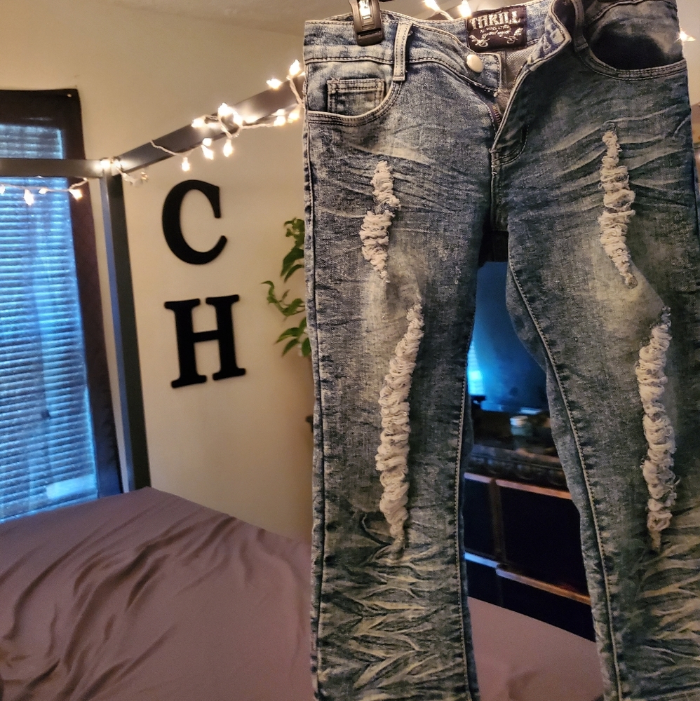 Thrill jeans capris